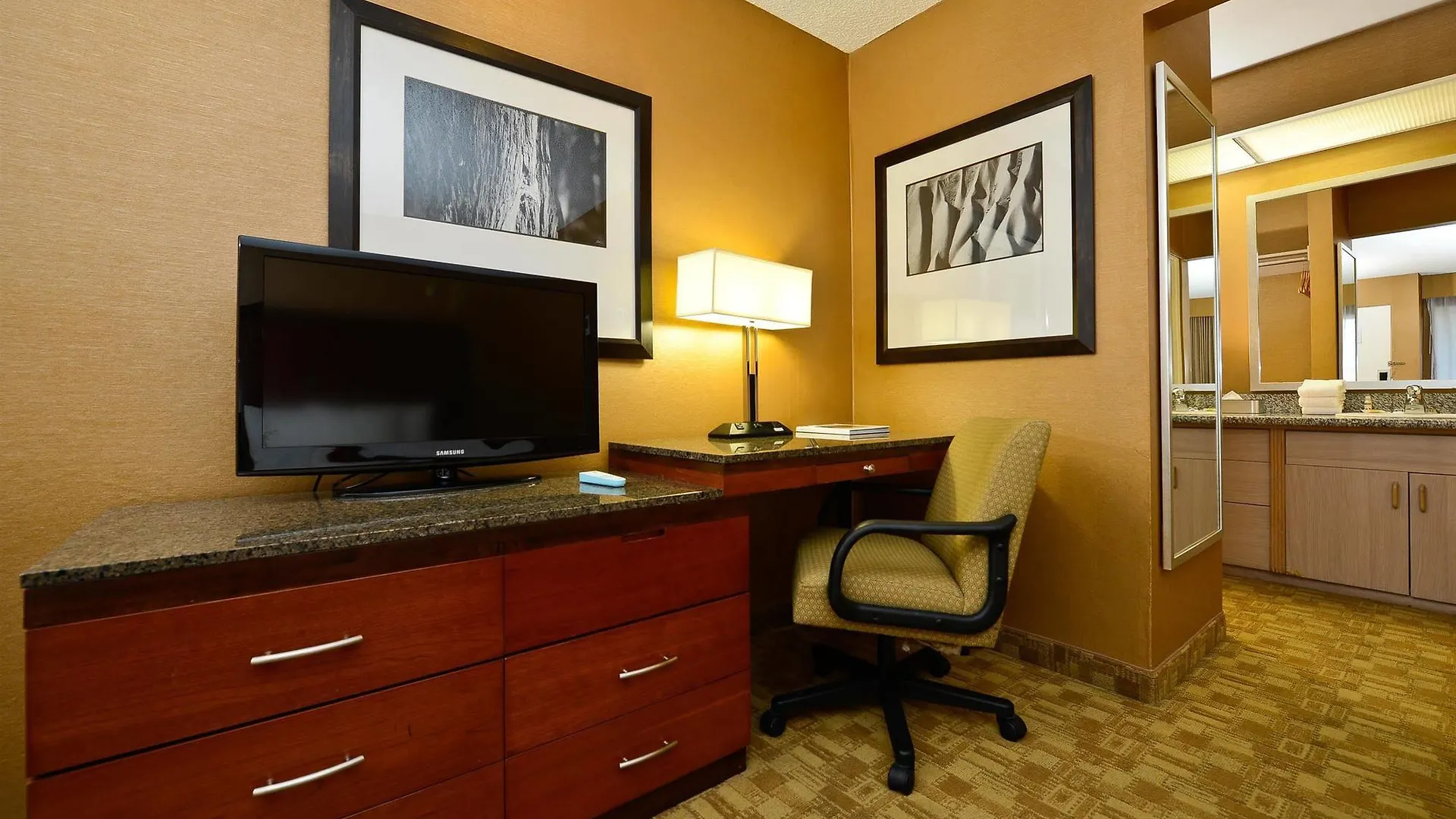Travelodge By Wyndham Palm Springs 3*,
