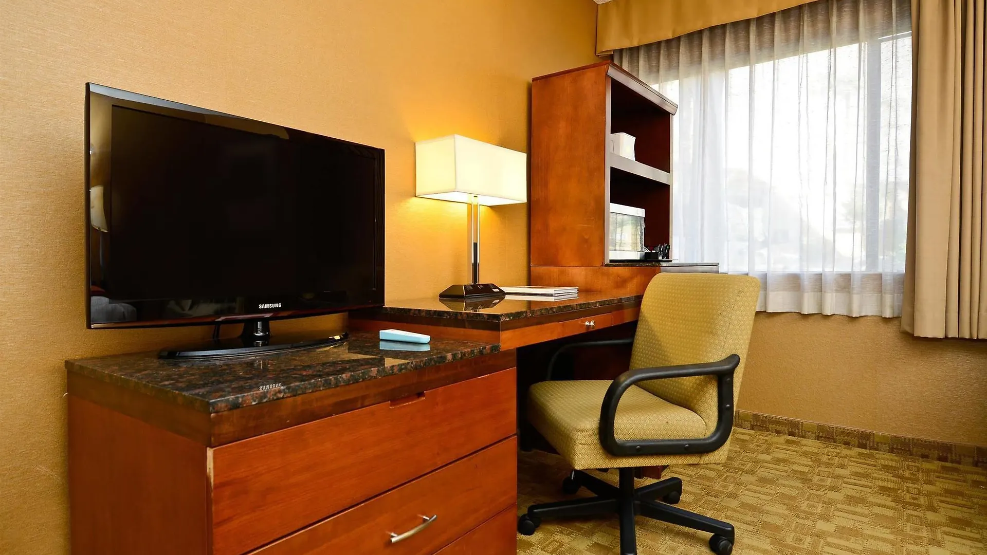 Travelodge By Wyndham Palm Springs
